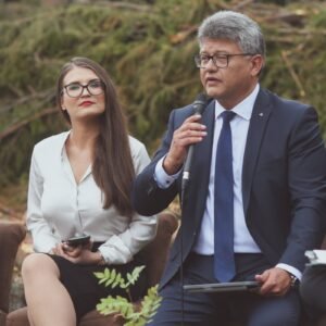 Read more about the article Lietuvos žaliųjų partija pristatė rinkimų programą iškirstame miške