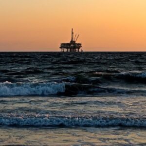 Read more about the article Žalieji reikalauja tikslios informacijos apie Būtingės terminale į jūrą išsiliejusios naftos kiekius