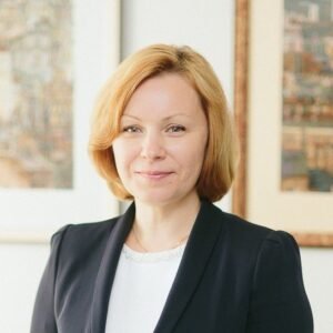 Read more about the article Helga Marija Kauzonė: Ar Lietuvos medikams pagaliau išaušo atokvėpio valanda?